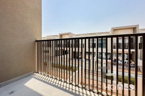 Řadový dům v Dubai, SAE 3 ložnice, 184 m² Č.: 595605 - fotografie 11