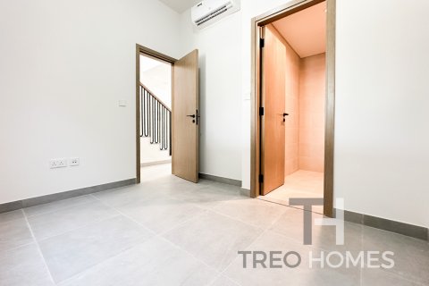 Řadový dům v Dubai, SAE 3 ložnice, 184 m² Č.: 595605 - fotografie 5