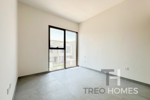 Řadový dům v Dubai, SAE 3 ložnice, 184 m² Č.: 595605 - fotografie 13