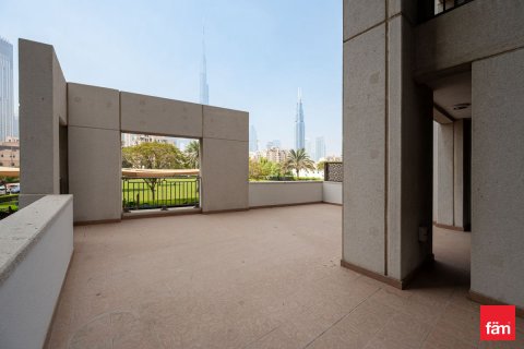 Apartament në Downtown Dubai (Downtown Burj Dubai), Emiratet e Bashkuara Arabe 3 dhoma gjumi, 370.6 m2. № 621304 - Foto 3