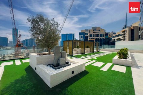 Apartmen di Business Bay, Dubai, UAE 2 bilik tidur, 122.4 meter persegi № 621302 - foto 25