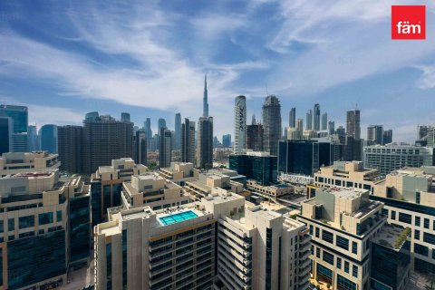 Apartmen di Business Bay, Dubai, UAE 2 bilik tidur, 122.4 meter persegi № 621302 - foto 22