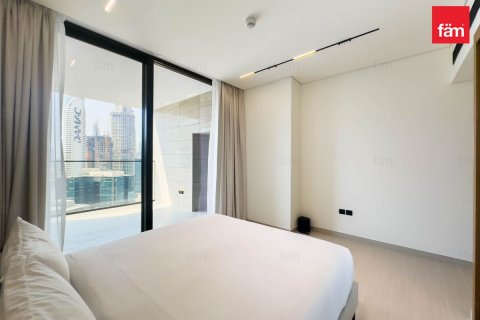 Apartmen di Business Bay, Dubai, UAE 2 bilik tidur, 122.4 meter persegi № 621302 - foto 12