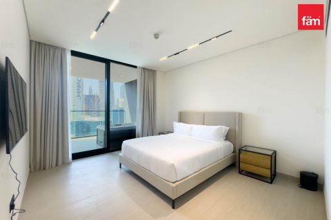 Apartmen di Business Bay, Dubai, UAE 2 bilik tidur, 122.4 meter persegi № 621302 - foto 9