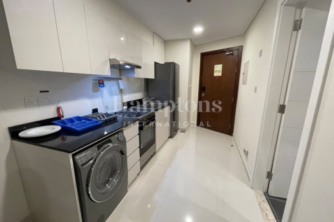 Apartment in Dubai, UAE 1 room, 52.58309800 sq.m. № 583843 - photo 3