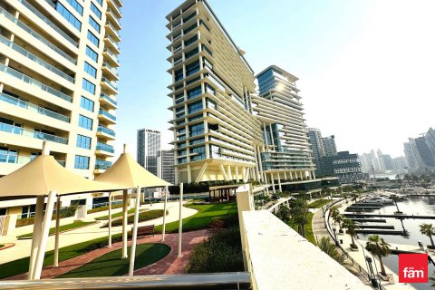 Apartmen di Business Bay, Dubai, UAE 2 bilik tidur, 123.5 meter persegi № 610399 - foto 25