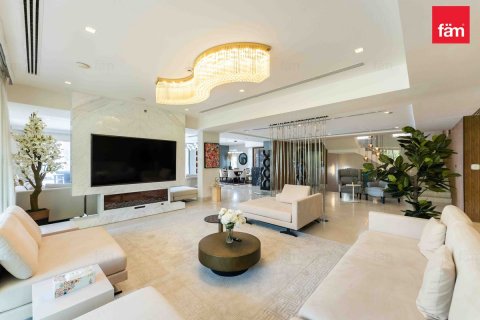 Vila v Palm Jumeirah, Dubai, SAE 5 ložnice, 1300.6 m² Č.: 610402 - fotografie 17
