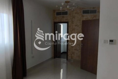 Vilë në Al Samha, Abu Dhabi, Emiratet e Bashkuara Arabe 3 dhoma gjumi, 155 m2. № 597085 - Foto 3