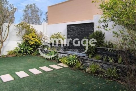 Vilë në Al Samha, Abu Dhabi, Emiratet e Bashkuara Arabe 3 dhoma gjumi, 155 m2. № 597085 - Foto 11