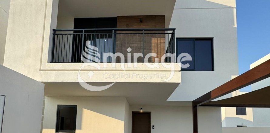 Villa on the Yas Island, Abu Dhabi, UAE 4 bedrooms, 348 sq.m. № 597082