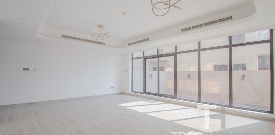 Jumeirah Village Triangle, Dubai, संयुक्त अरब अमीरात में टाउनहाउस, 4 बेडरूम, 329 वर्ग मीटर, संख्या 597576
