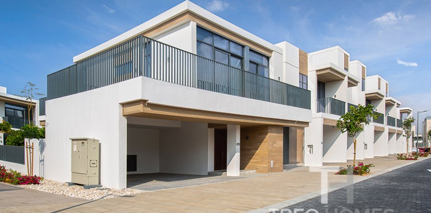 Villa in Arabian Ranches 3, Dubai, UAE 4 bedrooms, 267 sq.m. № 597578