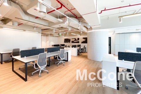 Kancelář v Sheikh Zayed Road, Dubai, SAE 170.01 m² Č.: 586951 - fotografie 3