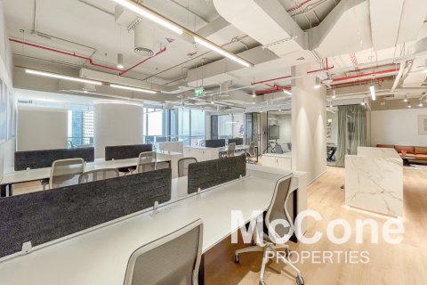 Kancelář v Sheikh Zayed Road, Dubai, SAE 170.01 m² Č.: 586951 - fotografie 2