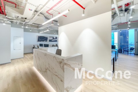 Kancelář v Sheikh Zayed Road, Dubai, SAE 170.01 m² Č.: 586951 - fotografie 13