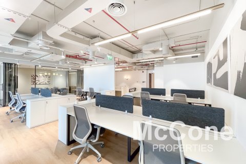 Kancelář v Sheikh Zayed Road, Dubai, SAE 170.01 m² Č.: 586951 - fotografie 7