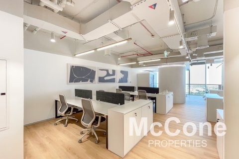 Kancelář v Sheikh Zayed Road, Dubai, SAE 170.01 m² Č.: 586951 - fotografie 4