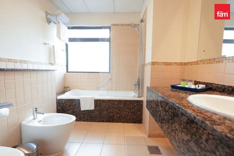 Byt v Dubai Marina, SAE 3 ložnice, 176.5 m² Č.: 589695 - fotografie 15