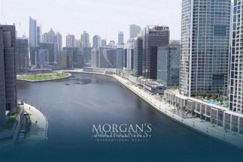 Apartament në Business Bay, Dubai, Emiratet e Bashkuara Arabe 2 dhoma gjumi, 102.1 m2. № 535366 - Foto 1