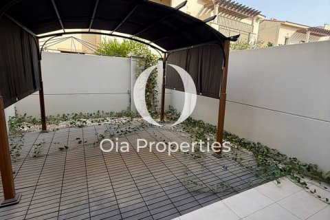 Shtëpi në qytet në Abu Dhabi, Emiratet e Bashkuara Arabe 2 dhoma gjumi, 118 m2. № 628728 - Foto 9