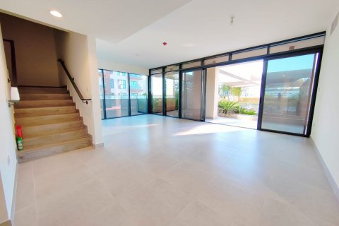 Řadový dům na Saadiyat Island, Abu Dhabi, SAE 3 ložnice, 184 m² Č.: 594558 - fotografie 1
