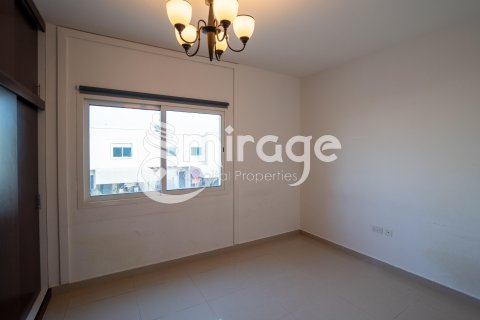 Řadový dům v Al Reef, Abu Dhabi, SAE 2 ložnice, 117.3 m² Č.: 597156 - fotografie 6