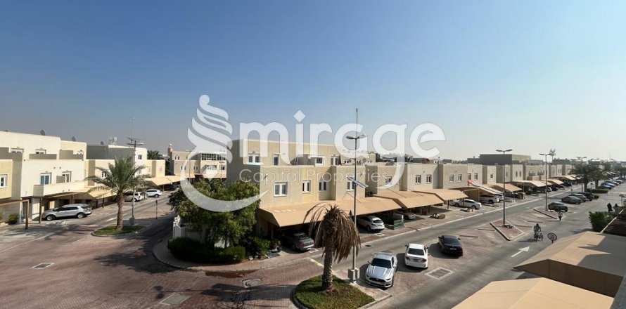 Řadový dům v Al Reef, Abu Dhabi, SAE 2 ložnice, 117.3 m² Č.: 597156