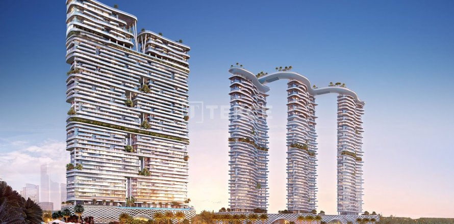 Penthouse in Dubai Harbour, UAE 4 bedrooms, 540 sq.m. № 619515