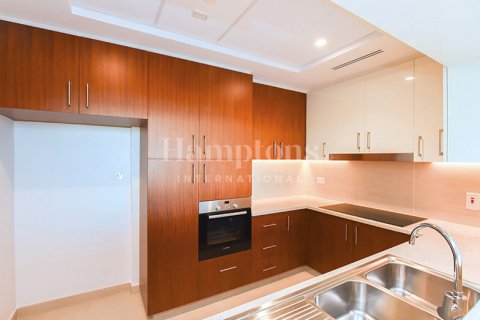 Apartamento en alquiler en The Hills, Dubai, EAU 3 dormitorios, 184.59826100 m2 № 583923 - foto 1
