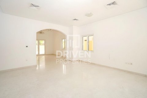 阿联酋 Dubai The Villa 待租 : 5 卧, 334 平方米 , 编号603108 - 照片 1