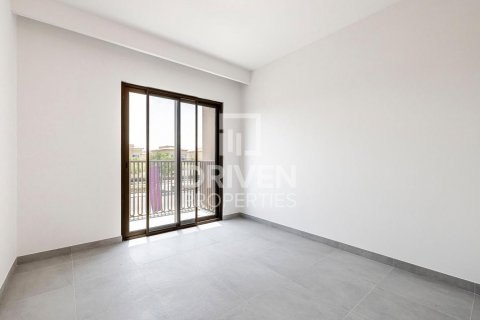 Řadový dům v Dubai Land, Dubai, SAE 3 ložnice, 204 m² Č.: 603099 - fotografie 12