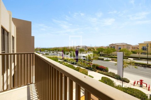 Řadový dům v Dubai Land, Dubai, SAE 3 ložnice, 204 m² Č.: 603099 - fotografie 7