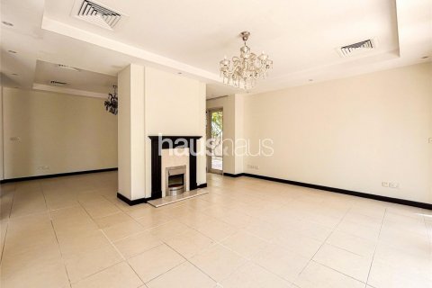 Vila v Arabian Ranches, Dubai, SAE 5 ložnice, 456 m² Č.: 626762 - fotografie 4