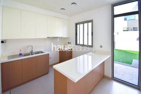 Vila v Arabian Ranches 2, Dubai, SAE 3 ložnice, 204 m² Č.: 626767 - fotografie 3