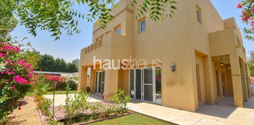Villa em Arabian Ranches, Dubai, EAU 5 quartos, 450 m2 № 626761