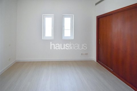 Villa para arrendamento em Arabian Ranches, Dubai, EAU 5 quartos, 450 m2 № 626761 - foto 9