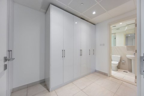Apartment in Al Reem Island, Abu Dhabi, UAE 3 bedrooms, 126 sq.m. № 594683 - photo 13
