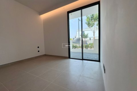 Vilë në Dubai, Emiratet e Bashkuara Arabe 5 dhoma gjumi, 577.5 m2. № 628795 - Foto 18