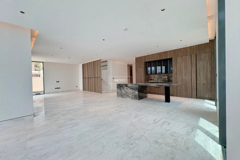 Vilë në Dubai, Emiratet e Bashkuara Arabe 5 dhoma gjumi, 577.5 m2. № 628795 - Foto 4