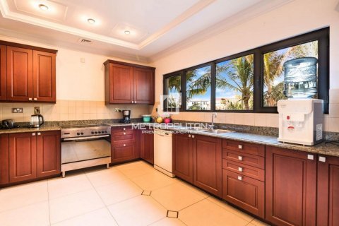 Vila v Palm Jumeirah, Dubai, SAE 5 ložnice, 1245 m² Č.: 592728 - fotografie 15