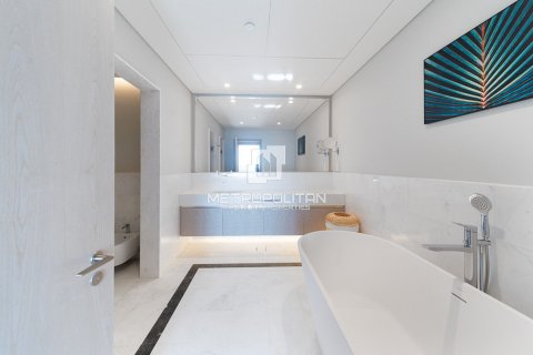 Apartment in Palm Jumeirah, Dubai, UAE 1 bedroom, 98 sq.m. № 592703 - photo 13