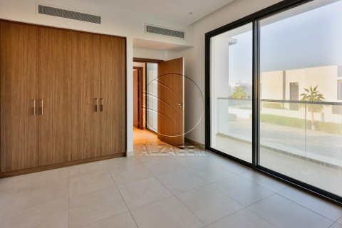 Vila di Yas Island, Abu Dhabi, UEA 4 kamar tidur, 436 m2 nomor 615310 - foto 12