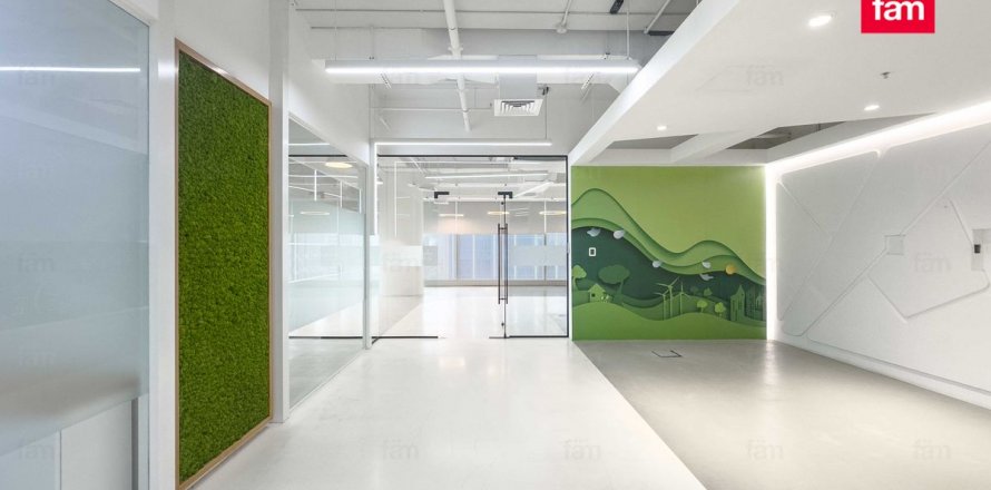 Zyrë në Business Bay, Dubai, Emiratet e Bashkuara Arabe 984 m2. № 578059