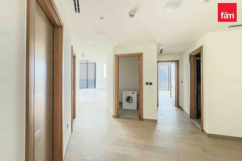 Dvoupatrový byt v Dubai, SAE 4 ložnice, 249.7 m² Č.: 577972 - fotografie 5