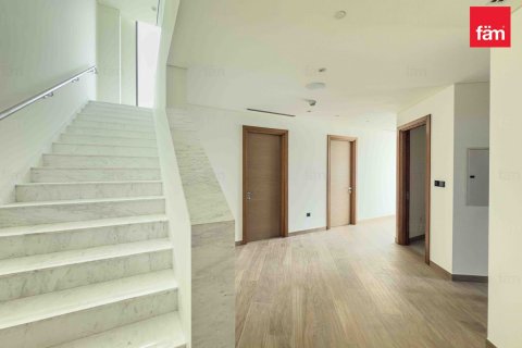 Dvoupatrový byt v Dubai, SAE 4 ložnice, 249.7 m² Č.: 577972 - fotografie 4