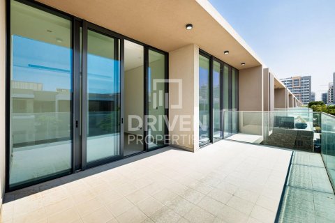 Vilë në Mohammed Bin Rashid City, Dubai, Emiratet e Bashkuara Arabe 4 dhoma gjumi, 390 m2. № 602643 - Foto 27