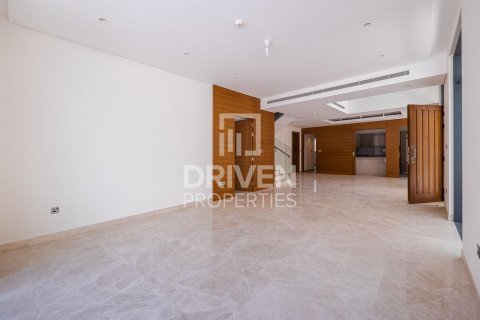 Vilë në Mohammed Bin Rashid City, Dubai, Emiratet e Bashkuara Arabe 4 dhoma gjumi, 390 m2. № 602643 - Foto 1
