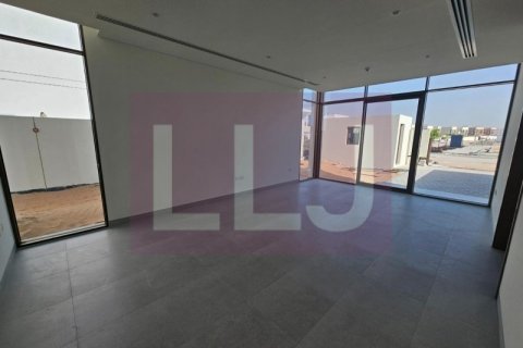 Вилла Абу-Даби, БАӘ-да 4 жатын бөлмелер, 423 м² № 567867 - фото 9