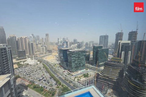Apartament në Business Bay, Dubai, Emiratet e Bashkuara Arabe 4 dhoma gjumi, 320.5 m2. № 610533 - Foto 10