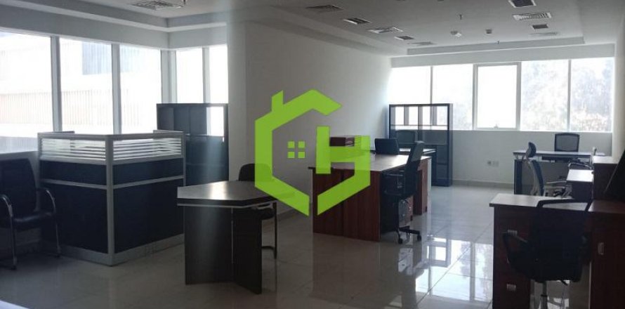 دفتر در Al Barsha، Dubai ، امارات متحده عربی 83.9 متر مربع. شماره 616591